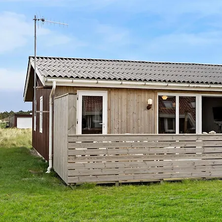 Vakantiehuis 2 Bedroom Cozy In