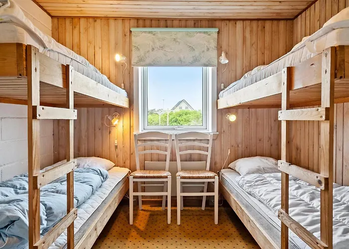2 Bedroom Cozy In * 德斯泰德